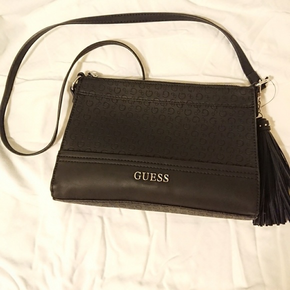 guess black sling bag
